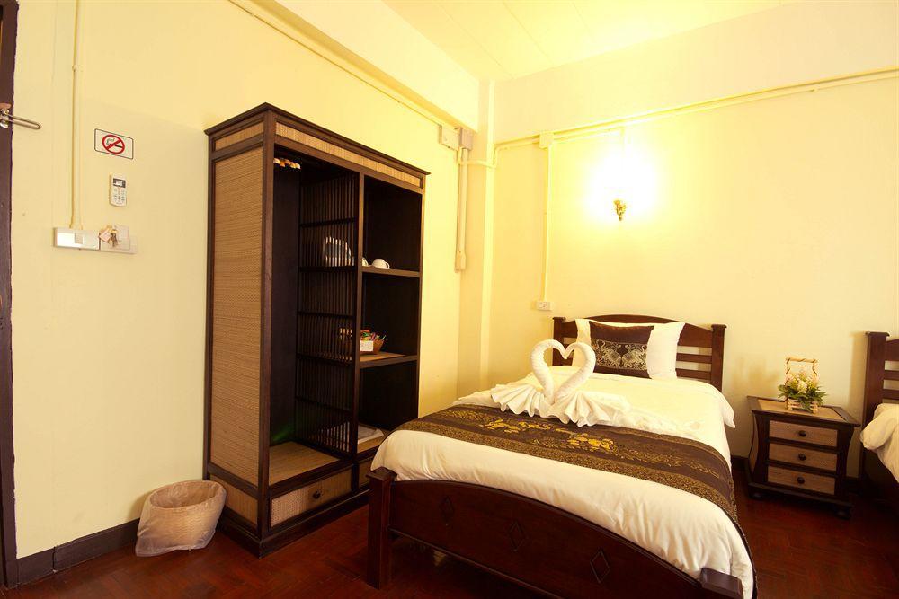 Sasima Bed And Breakfast Чиангмай Экстерьер фото